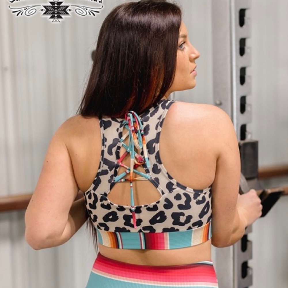 Athletic wear bundle! Jacket, bra and leggings!